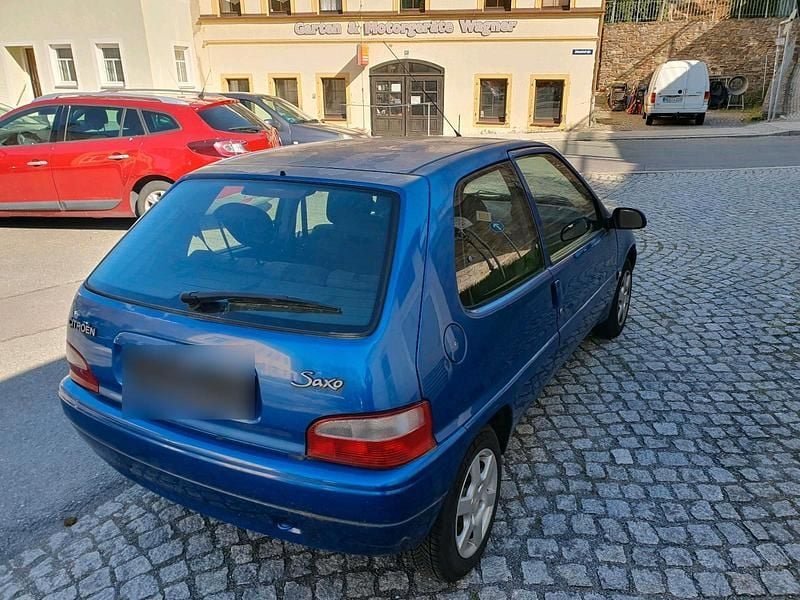 Gebraucht Citroën Saxo 60 PS (44 kW) 2001 Blau Kleinwagen