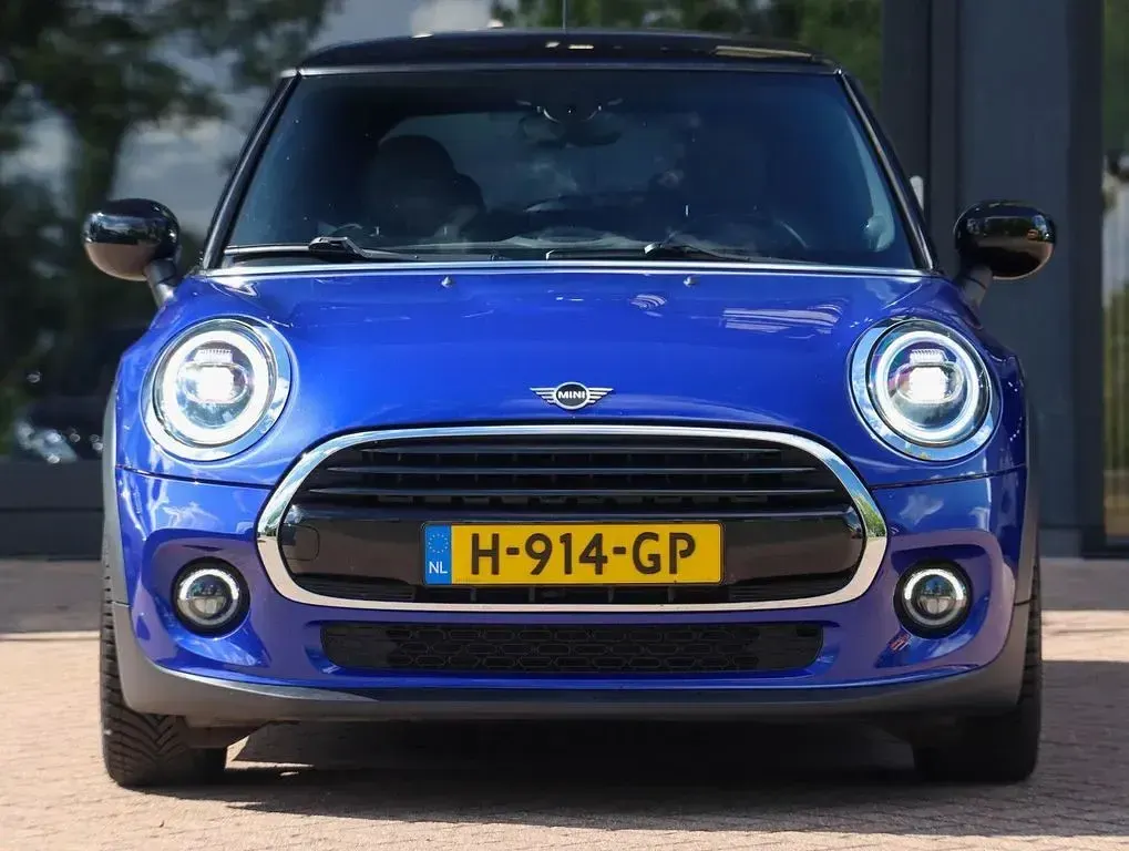 Gebraucht Mini Cooper 136 PS (100 kW) 2020 Blau Kleinwagen