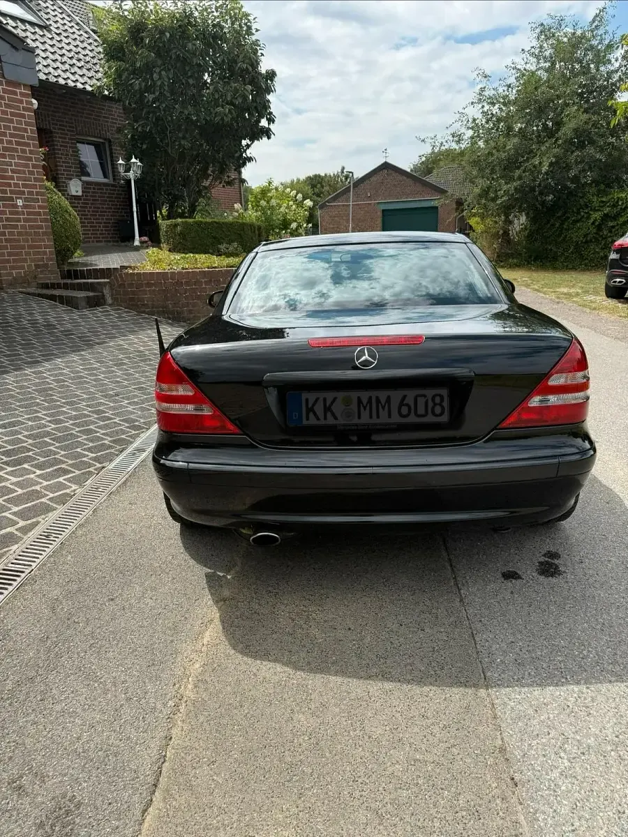 Gebraucht Mercedes SLK320 218 PS (160 kW) 2002 Schwarz Cabrio