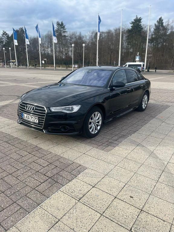 Gebraucht Audi A6 Ambiente 190 PS (139 kW) 2017 Schwarz Limousine