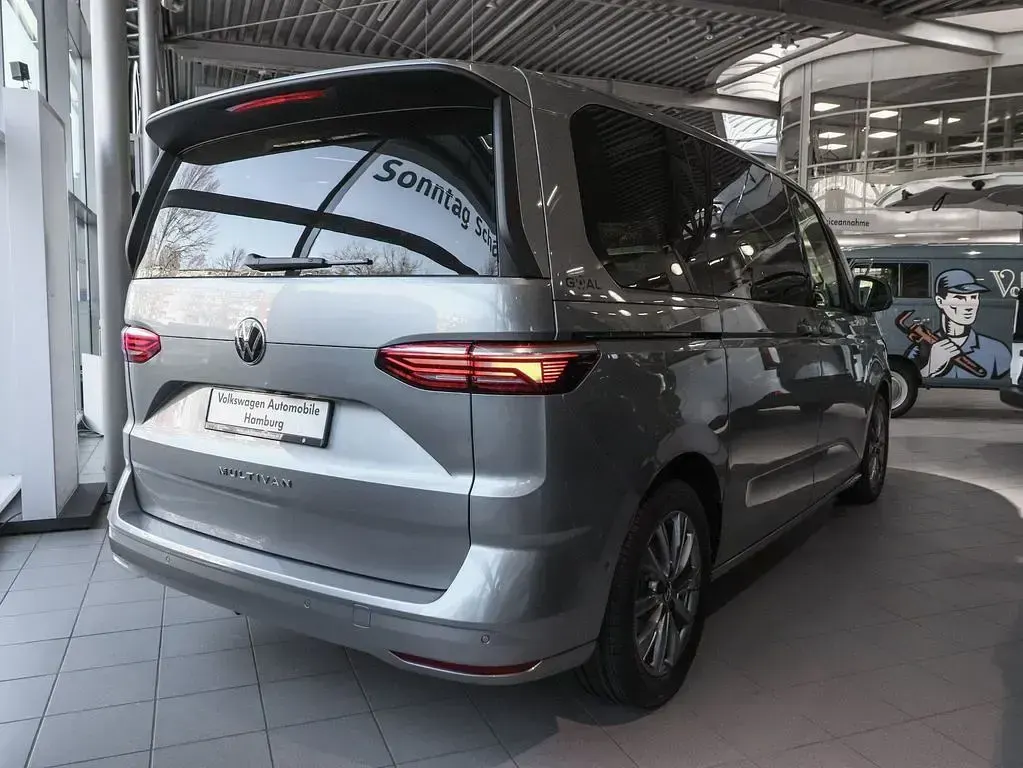 Neu VW Multivan Life 150 PS (110 kW) 2026 Silber Van / Kleinbus