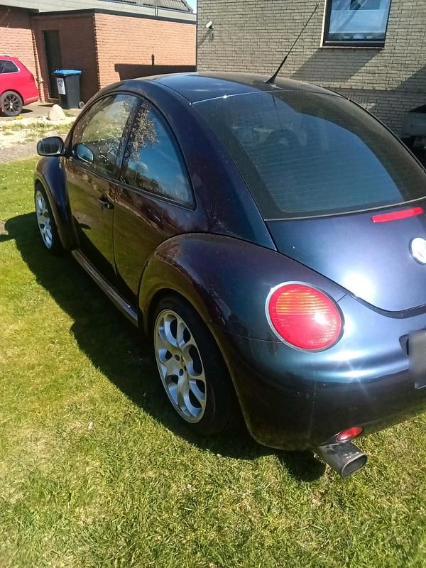 Gebraucht VW New Beetle 90 PS (66 kW) 2003 Andere farben Kleinwagen