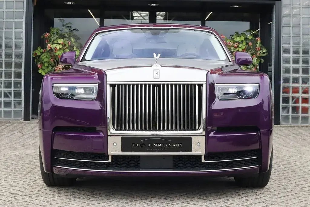 Gebraucht Rolls Royce Phantom 572 PS (420 kW) 2022 Violett Limousine