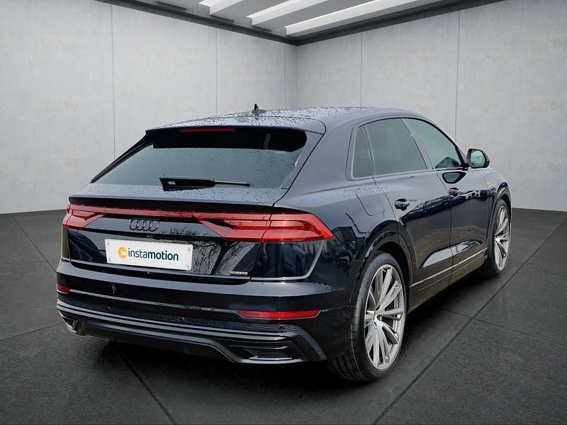 Gebraucht Audi Q8 286 PS (210 kW) 2022 Schwarz SUV