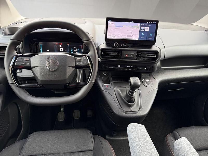 Neu Citroën Berlingo 131 PS (96 kW) 2026 Perla neraschwarz metallic Van / Kleinbus