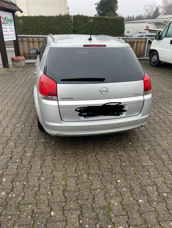 Gebraucht Opel Signum 155 PS (114 kW) 2006 Silber Kleinwagen