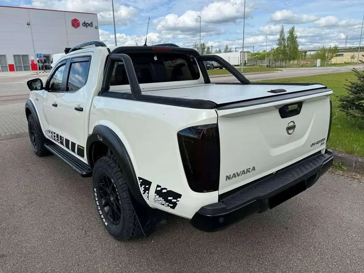 Gebraucht Nissan Navara Tekna 190 PS (139 kW) 2018 Weiß Pickup