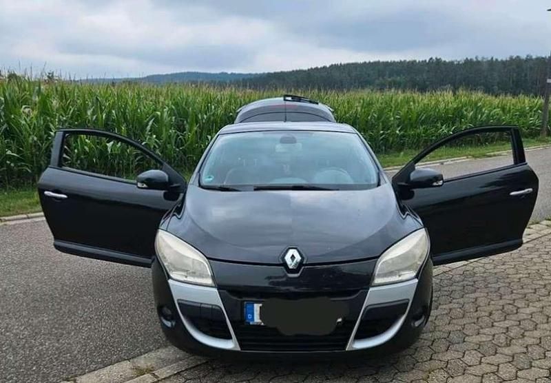 Gebraucht 2009 Renault Mégane Coupé Dynamique Coupé | 2.200 € (Superpreis) - Bild 1/4