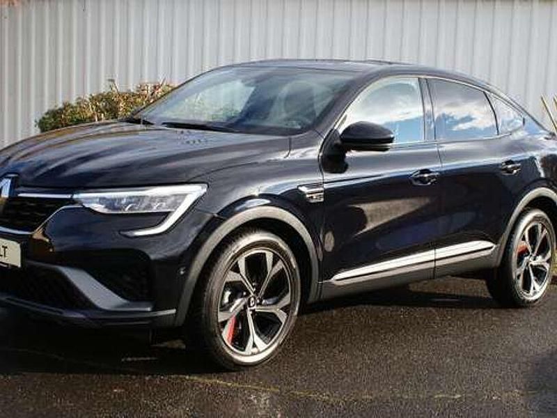 Perlmutt schwarzmetallic (metallic) Gebraucht 2022 Renault Arkana R.S. SUV | 23.450 € (Fairer Preis) - Bild 1/4