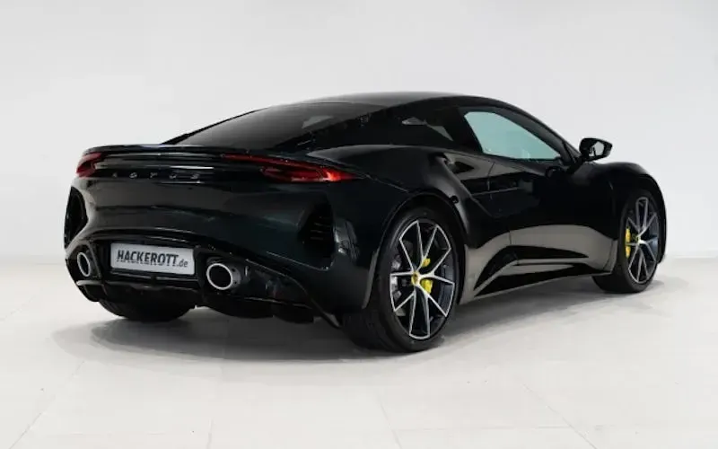 Neu Lotus Emira 406 PS (298 kW) 2026 Grün Coupé