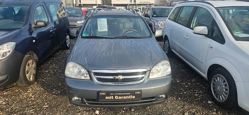 Gebraucht Chevrolet Nubira SX 109 PS (80 kW) 2011 Grau Kombi