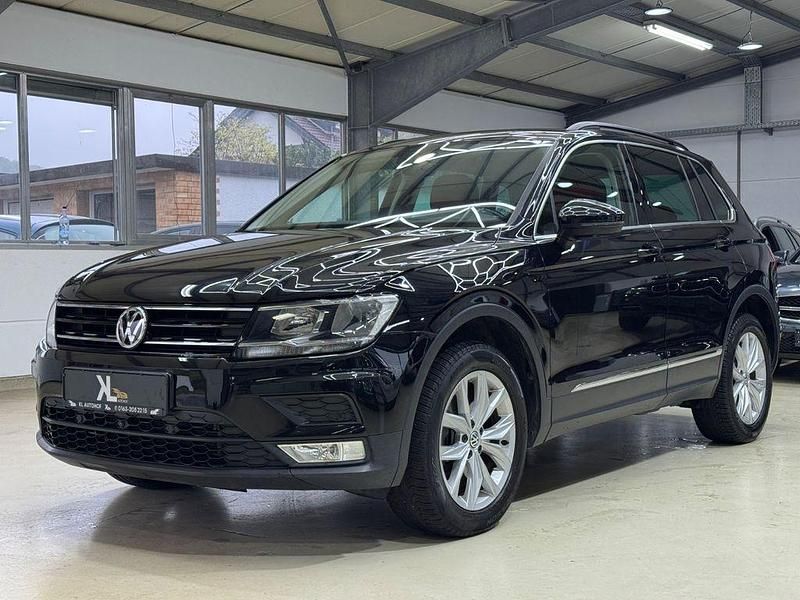 Schwarz Gebraucht 2016 VW Tiguan SUV | 18.199 € (Fairer Preis) - Bild 1/4