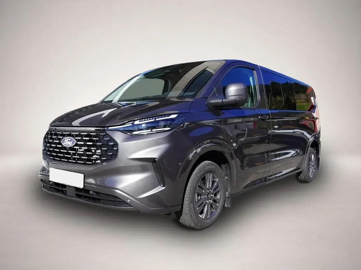 Gebraucht Ford Tourneo Titanium 170 PS (125 kW) 2026 Van / Kleinbus