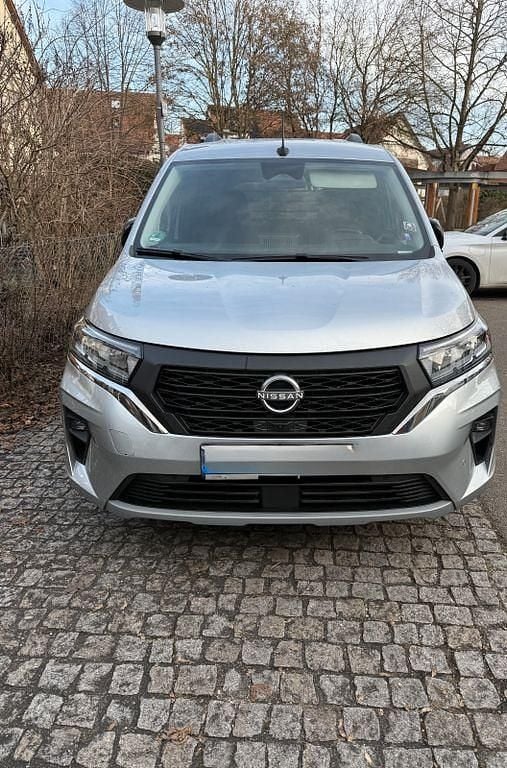 Grau Gebraucht 2022 Nissan Townstar Tekna Van / Kleinbus | 18.250 € (Guter Preis) - Bild 1/4