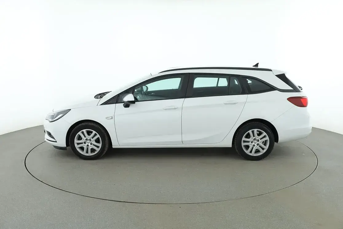 Gebraucht Opel Astra Business 105 PS (77 kW) 2019 Weiß Kombi