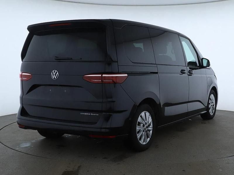 Gebraucht VW Multivan Life 245 PS (180 kW) 2025 Schwarz Van