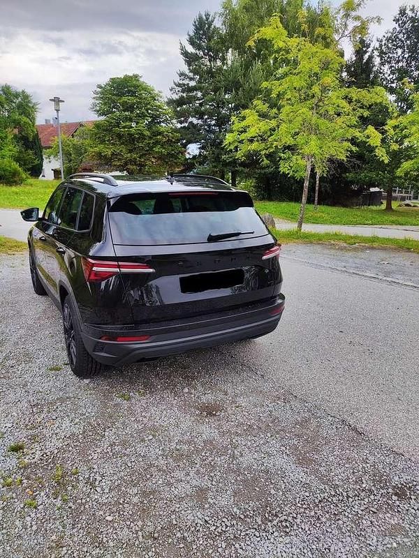 Gebraucht Skoda Karoq Selection 150 PS (110 kW) 2024 Schwarz SUV