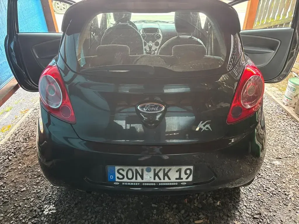 Second-hand Ford Ka Trend 69 CP (50 kW) 2009 Negru Hatchback