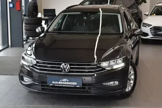 Second-hand VW Passat 150 CP (110 kW) 2021 Gri Break