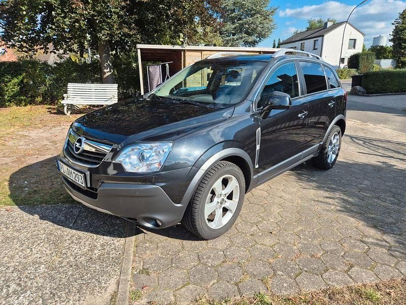 Schwarz Gebraucht 2009 Opel Antara Cosmo SUV | 6.990 € (Fairer Preis) - Bild 1/4