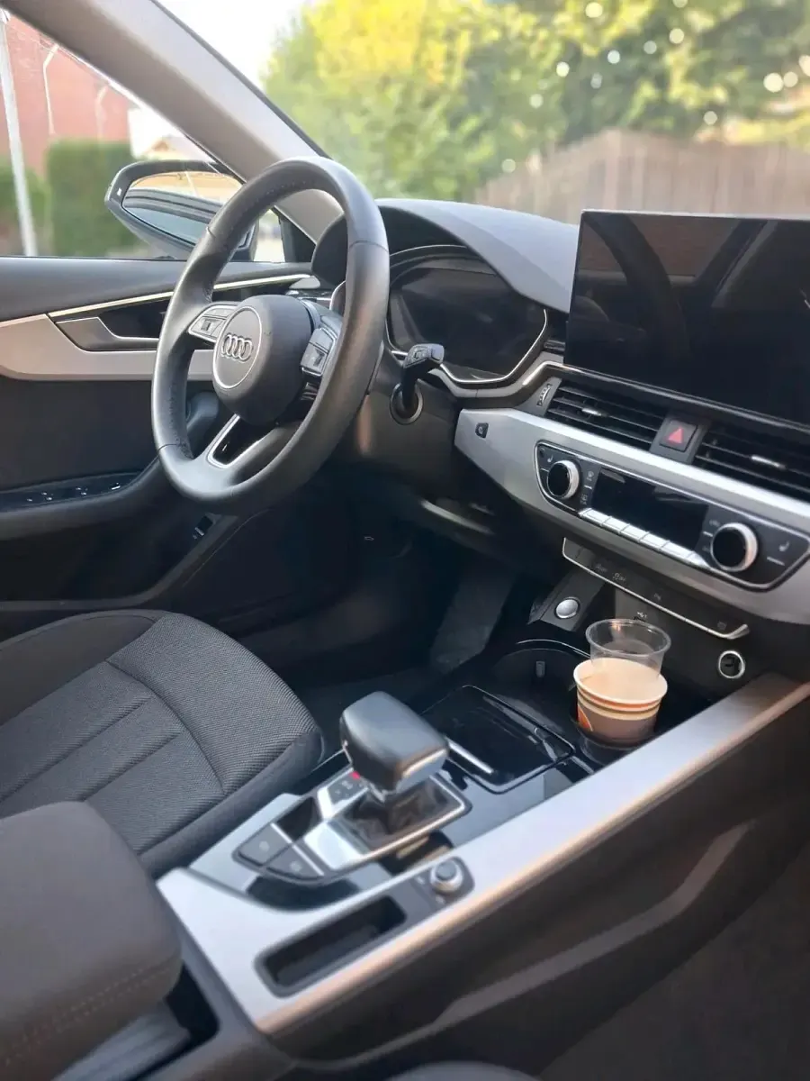 Gebraucht Audi A4 150 PS (110 kW) 2024 Schwarz Kombi