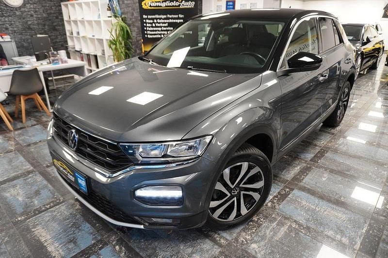 Gebraucht VW T-Roc Active 150 PS (110 kW) 2021 Grau SUV