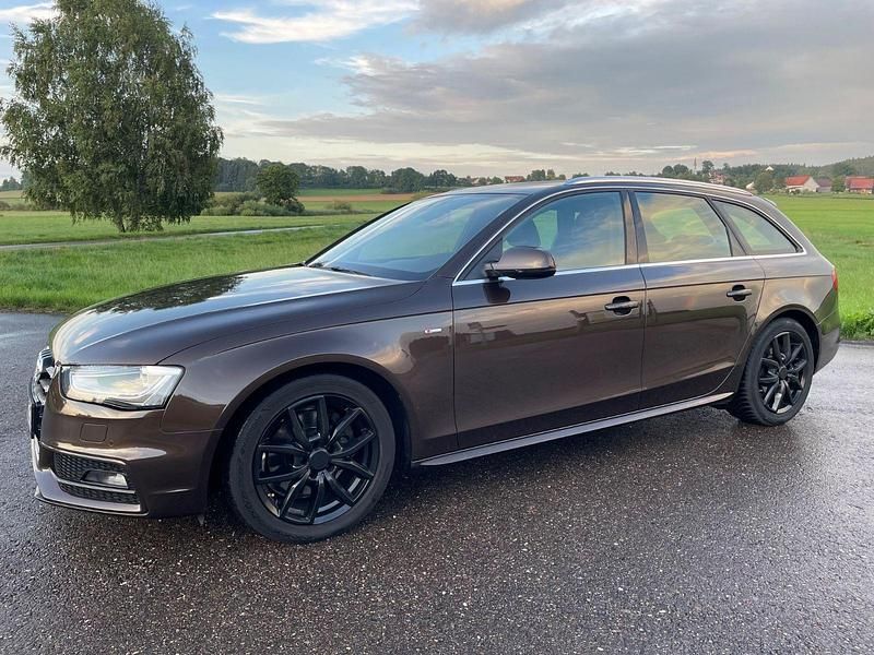 Braun Gebraucht 2015 Audi A4 S-Line Kombi | 16.100 € (Fairer Preis) - Bild 1/4
