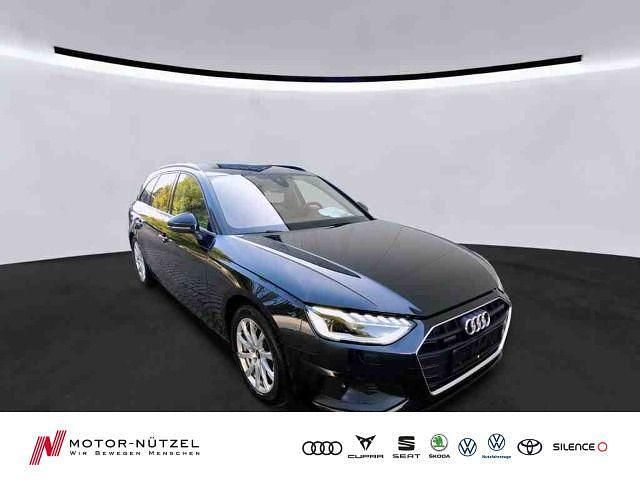 Mythosschwarz metallic Gebraucht 2022 Audi A4 Ambiente Kombi | 34.930 € (Teuer) - Bild 1/4