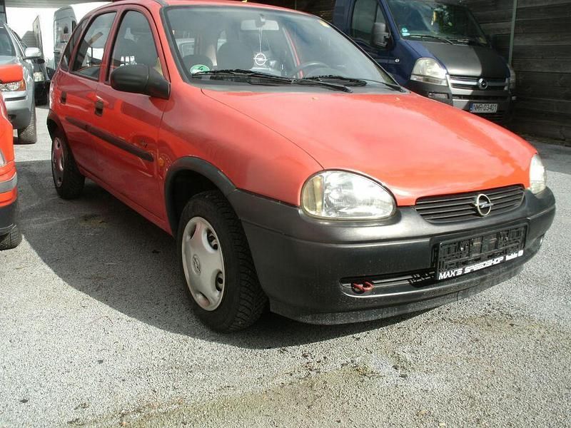 Gebraucht Opel Corsa 54 PS (39 kW) 1999 Rot Limousine