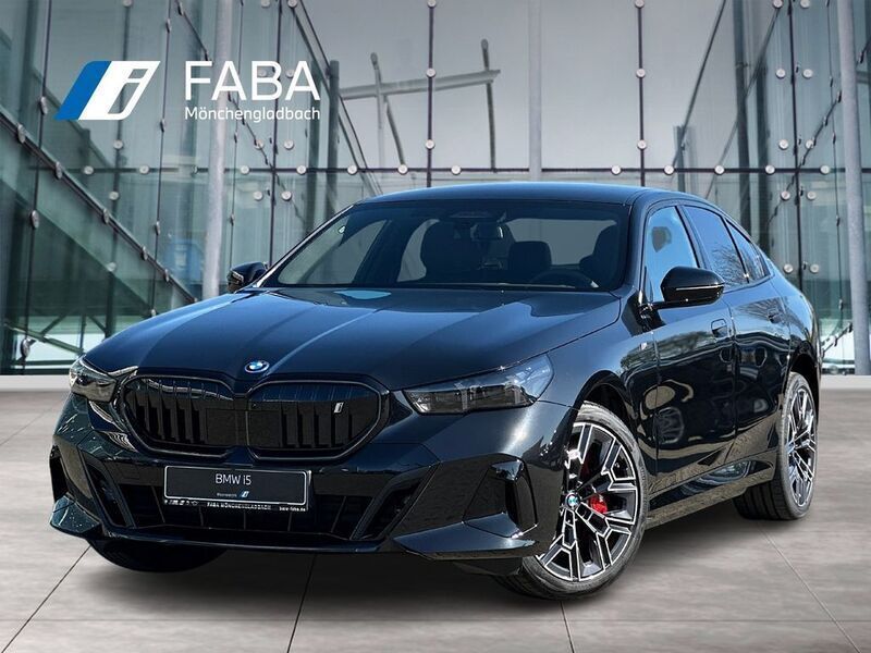Schwarz Neu 2025 BMW i5 M Sport Limousine | 70.790 € (Fairer Preis) - Bild 1/4