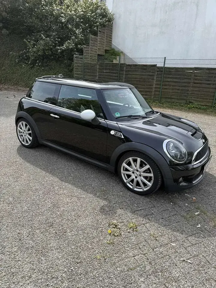 Używany Mini Cooper S 174 KM (127 kW) 2010 Czarny Hatchback
