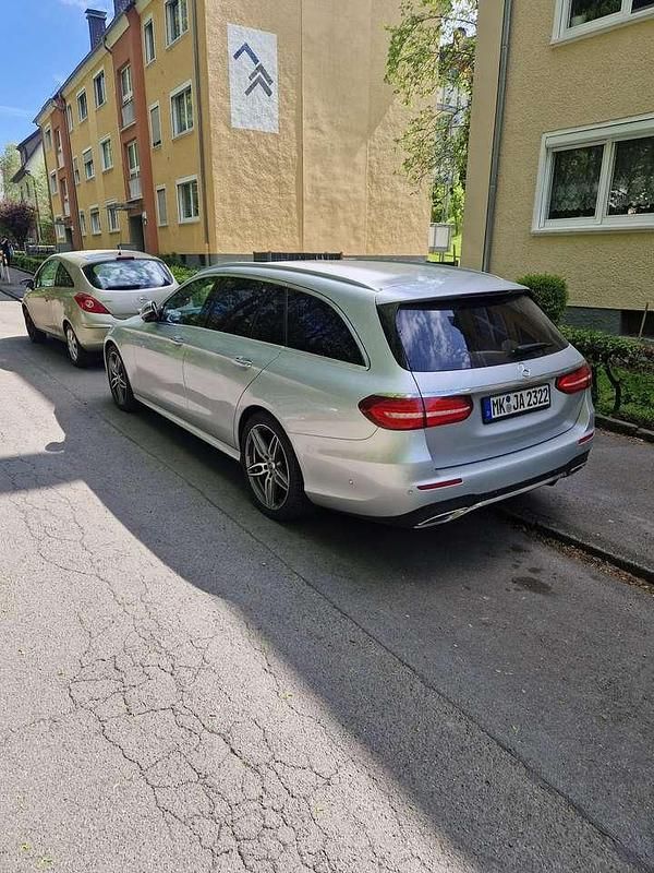 Gebraucht Mercedes 200 184 PS (135 kW) 2019