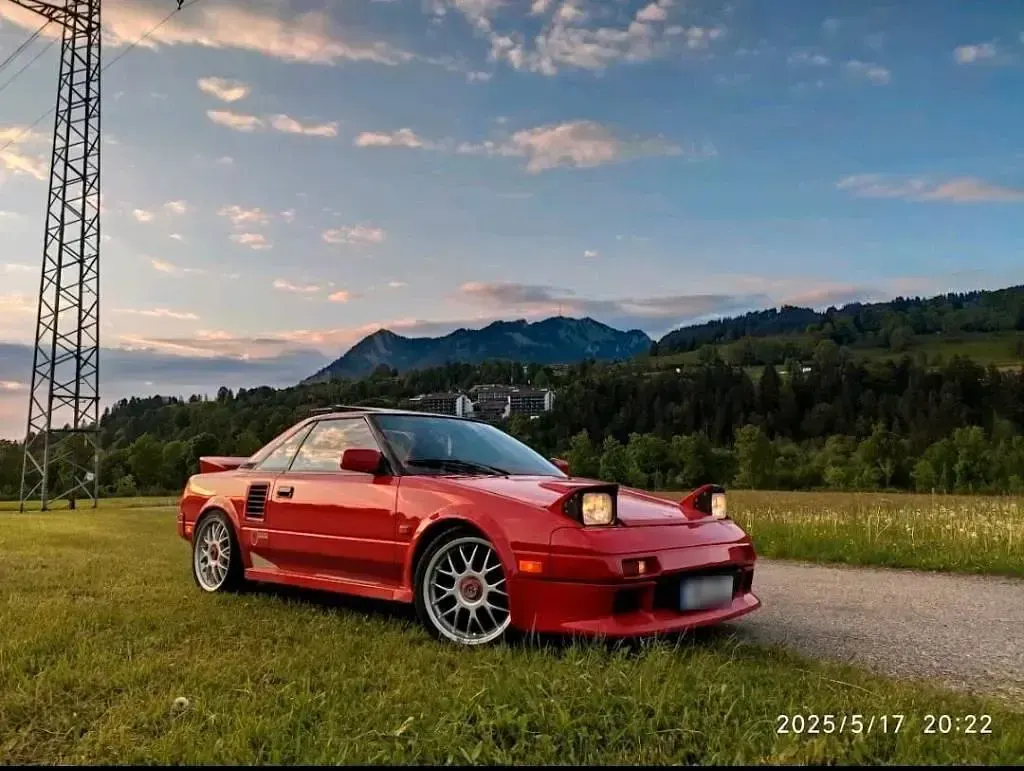Gebraucht Toyota MR2 124 PS (91 kW) 1987 Rot Coupé