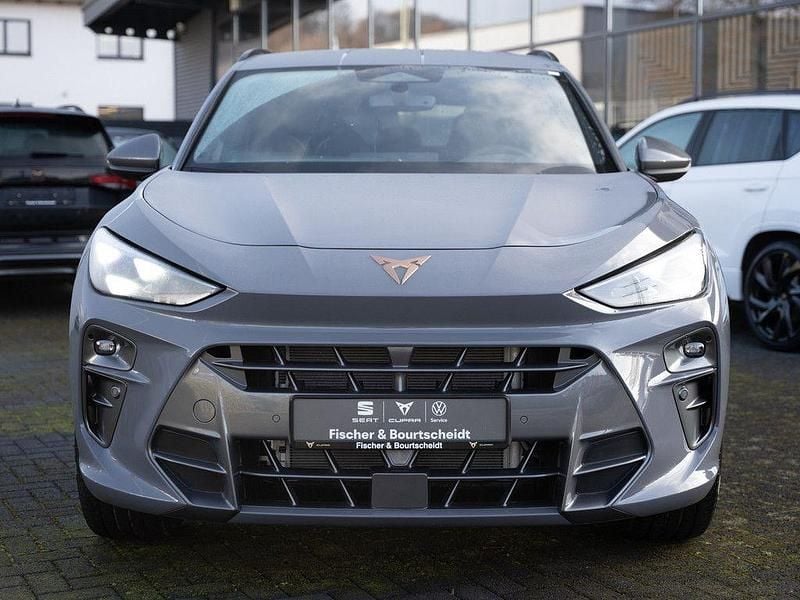 Neu Cupra Terramar VZ 272 PS (200 kW) 2026 Grau SUV