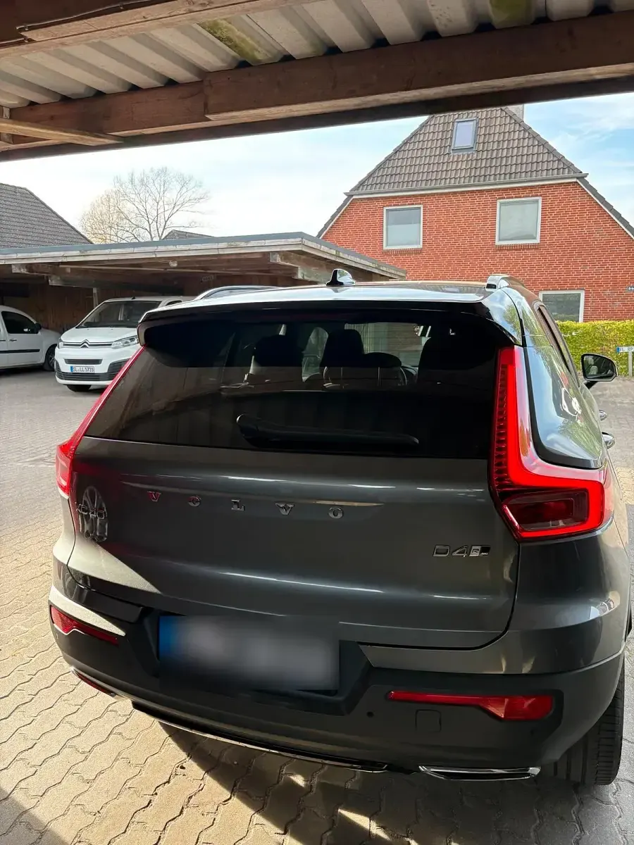Gebraucht Volvo XC40 R-Design 190 PS (139 kW) 2019 Andere farben SUV