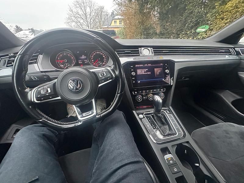 Gebraucht VW Arteon R-line 190 PS (139 kW) 2019 Weiß Kleinwagen