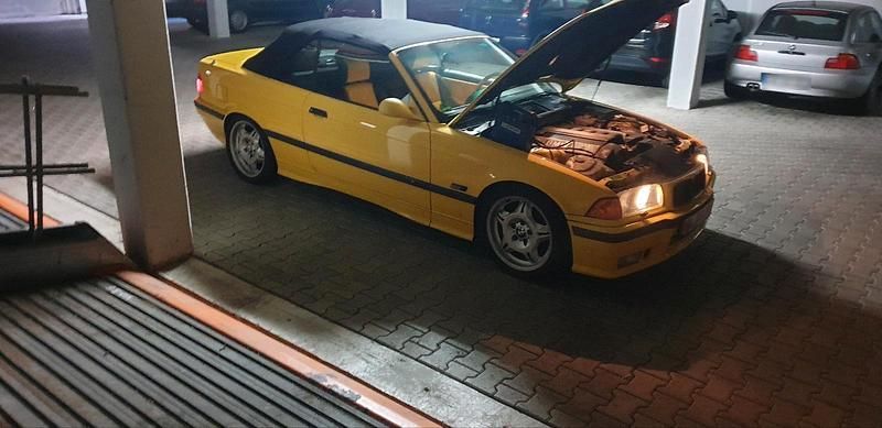 Gebraucht BMW 325 Cabriolet 192 PS (141 kW) 1994 Gelb Cabrio