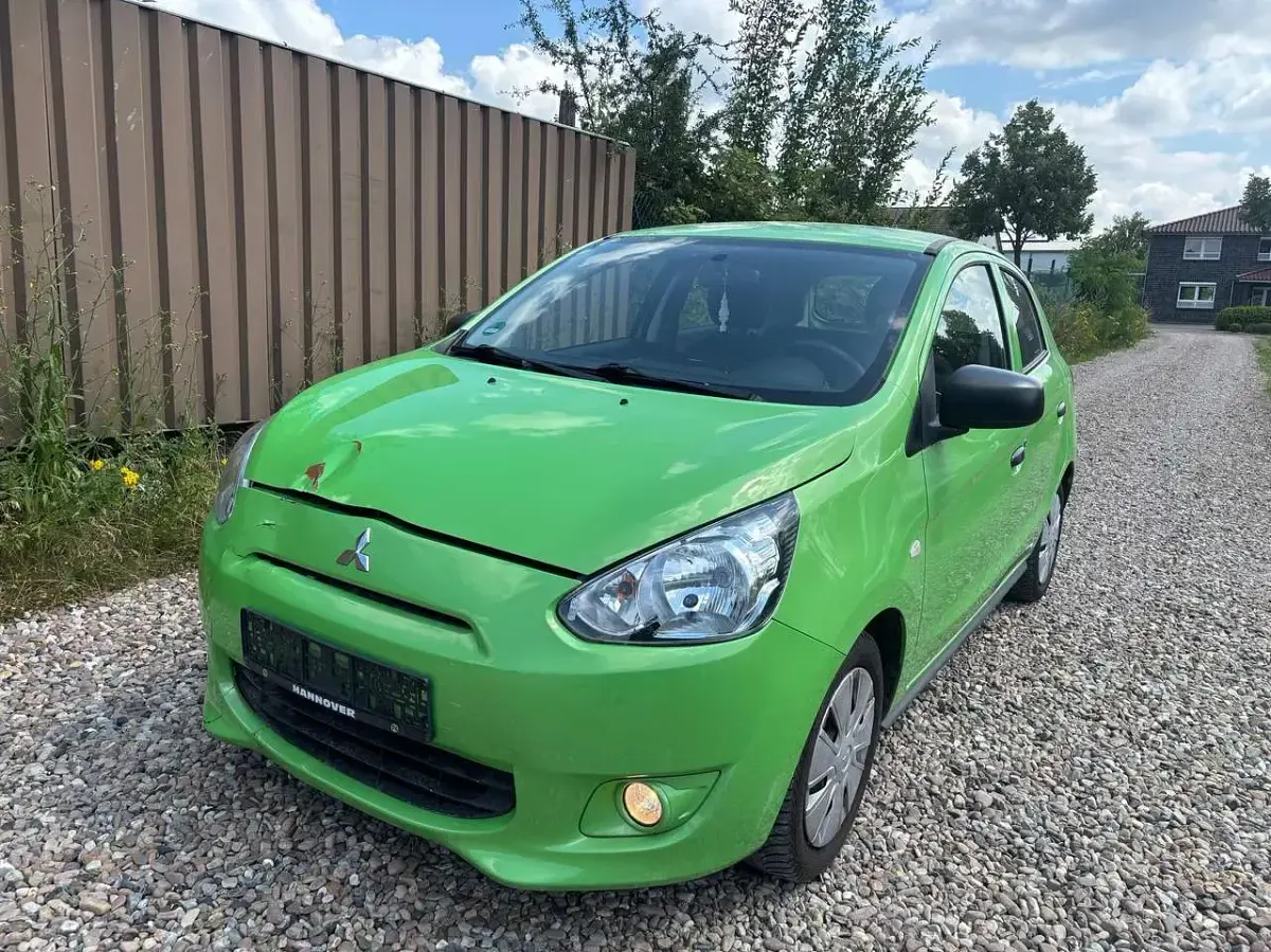 Gebraucht Mitsubishi Space Star Classic Collection 71 PS (52 kW) 2014 F24 ext Van / Kleinbus