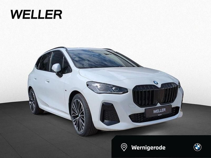 Weiß Neu 2025 BMW 223 Active Tourer Performance Van / Kleinbus | 52.990 € (Fairer Preis) - Bild 1/4