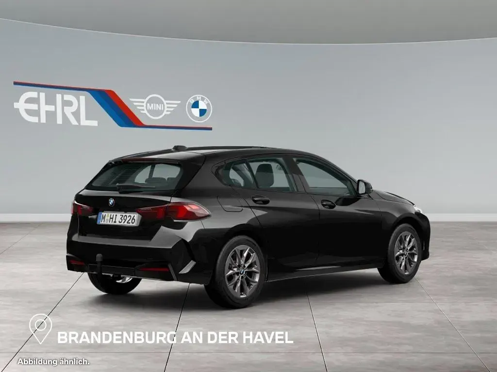 Nowe BMW 120 Performance 170 KM (125 kW) 2026 Czarny Hatchback