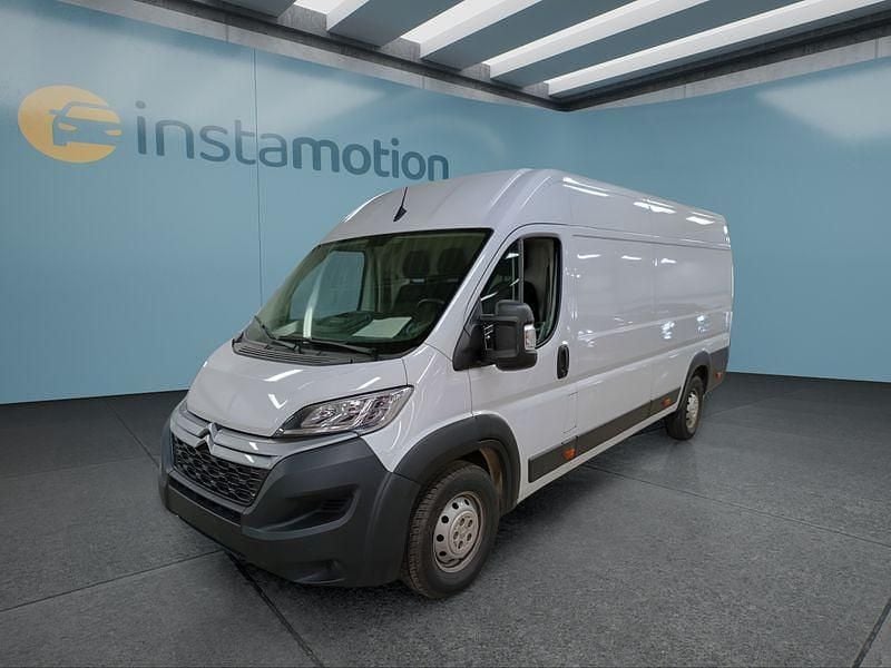 Weiß Gebraucht 2024 Citroën Jumper Van / Kleinbus | 25.849 € (Fairer Preis) - Bild 1/4