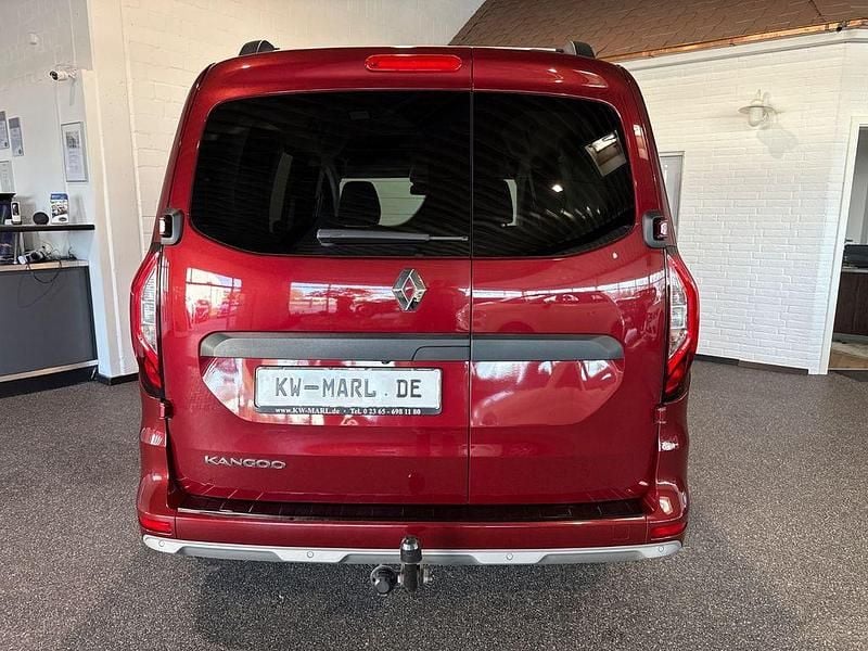 Gebraucht Renault Kangoo Techno 131 PS (96 kW) 2024 Rot Van / Kleinbus