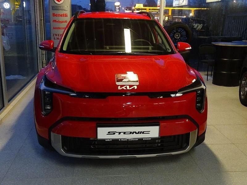 Neu Kia Stonic Vision 101 PS (74 kW) 2026 Rot SUV