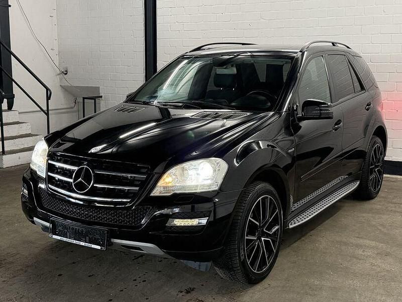Gebraucht Mercedes ML300 204 PS (150 kW) 2010 Schwarz  unilack SUV