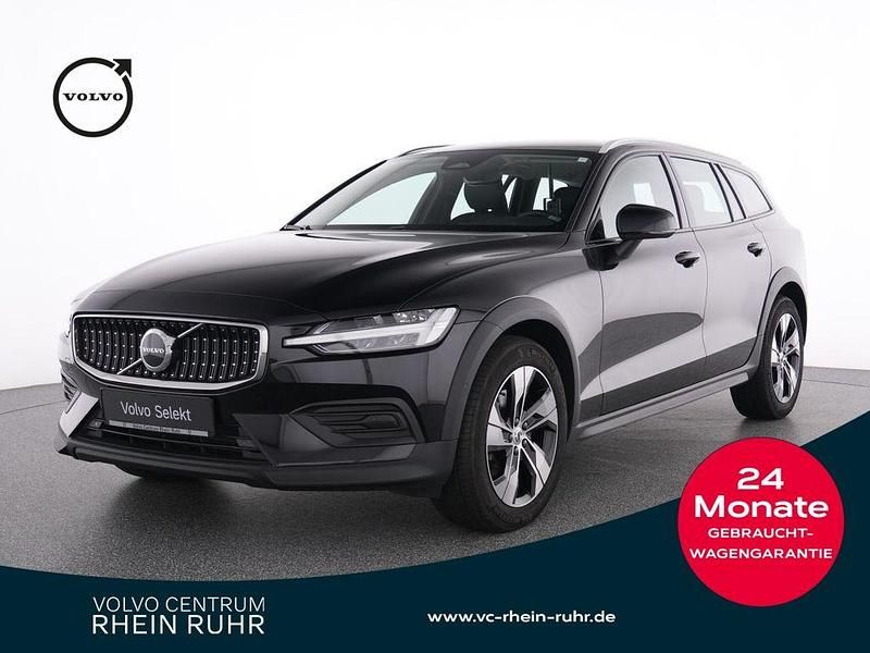 Schwarz Gebraucht 2023 Volvo V60 CC Plus Kombi | 34.950 € (Superpreis) - Bild 1/4