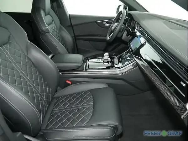 Gebraucht Audi Q8 Ambiente 286 PS (210 kW) 2024 Daytonagrau perleffekt SUV
