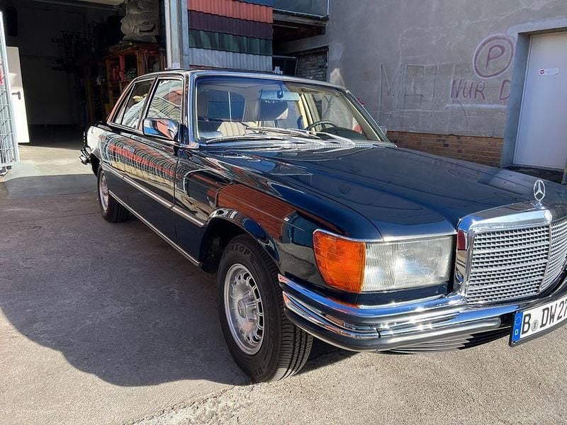 Blau Gebraucht 1976 Mercedes S280 Limousine | 39.900 € - Bild 1/4