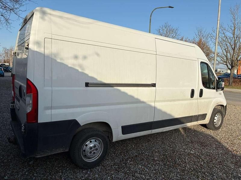 Gebraucht Fiat Ducato 140 PS (102 kW) 2020 Weiß Van