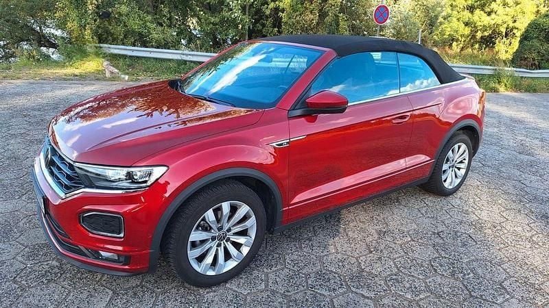 Rot Gebraucht 2021 VW T-Roc Cabriolet R-line Cabrio | 23.900 € (Superpreis) - Bild 1/4