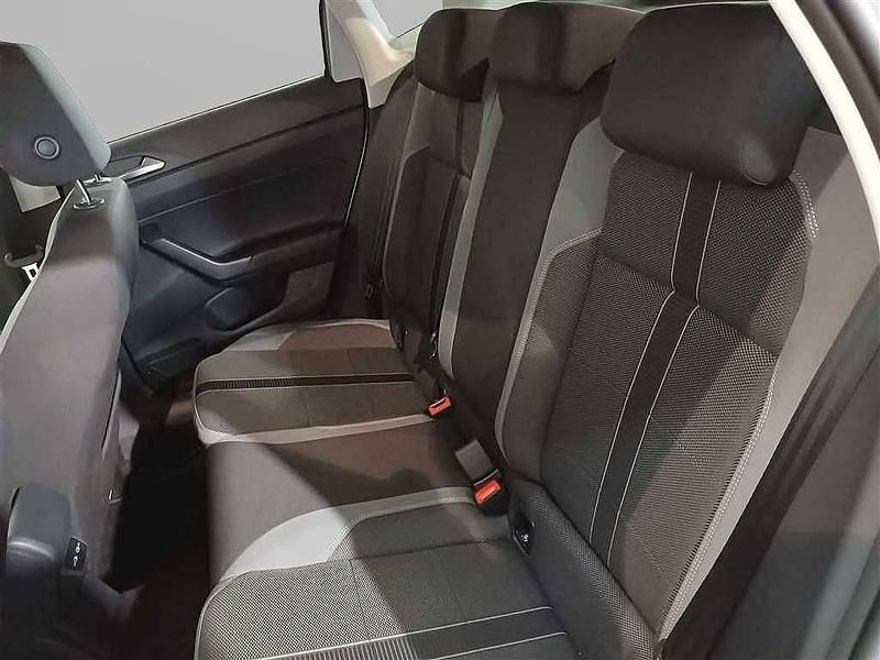 Gebraucht VW Polo Style 95 PS (69 kW) 2022 Silber Kleinwagen